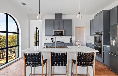Spicewood Villa | Villa 7: 3-Bedroom|Firepit|Pool|Hot tub|Cornhole
