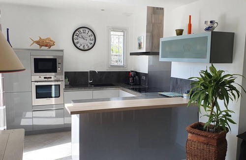 Les Sables d'Olonne House | VILLA 800m FROM THE BEACHES OF SABLES D'OLONNE - 6 PEOPLE - 115 m² WIFI
