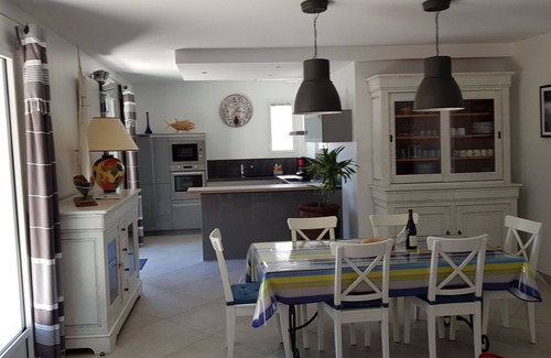 Les Sables d'Olonne House | VILLA 800m FROM THE BEACHES OF SABLES D'OLONNE - 6 PEOPLE - 115 m² WIFI