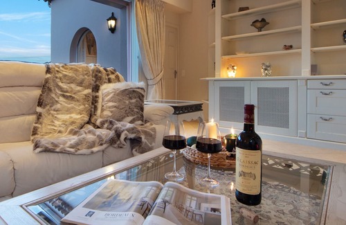 Espero-Pax Villa | Villa 83GEOR, luxury, near beach, stunning views, in domain, Côte d'Azur