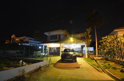 Taman Rakyat Villa | Villa 969