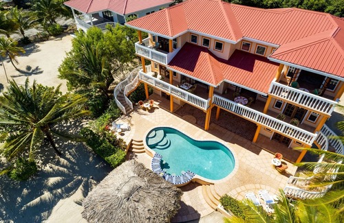 Plantation Villa | Villa 99-Octopus/Safari-Beachfront-Pool-3 Bedroom