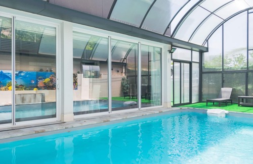 Castelldefels Villa | Villa a 3 min de la Playa Para 10 Personas