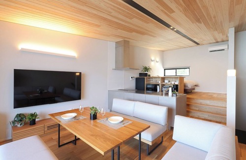 Shimonoseki House | Villa A A private lodging facility with a sauna and a panoramic view of the Kanmon Strait and Kanm/Shimonoseki Yamaguchi