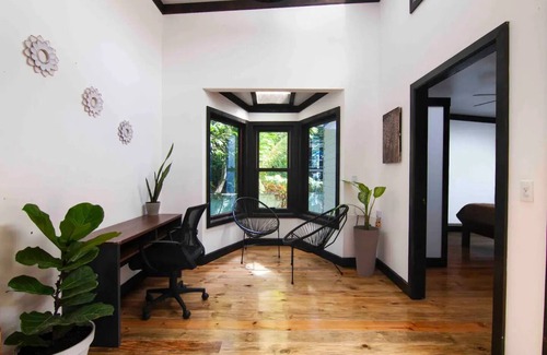 Antoneys Cay House | Villa Acacia- private swimming pool