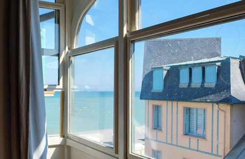 Mers-les-Bains Apartment | Villa Adèle, Loft Lumineux et vue Mer - Appt 04