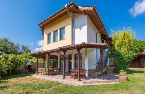 Balchik Villa | Villa ADORA