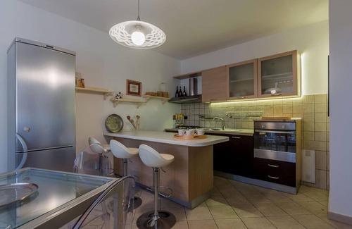 Valtopina Villa | Villa Adriana 10 - Four Bedroom Villa, Sleeps 10