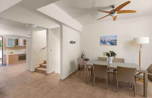 Lindos Villa | Villa Aegean Blue View, 3 bedrooms with Infinity Pool and Spectacular Seaviews