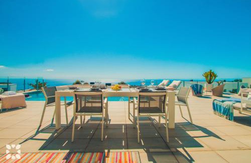 Cumbre del Sol Villa | Villa Aguamarina by Abahana Villas