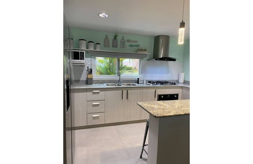 Playa Blanca Villa | Villa Agueda Decameron, golf club and pool