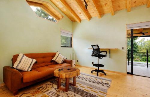 Valle de Bravo Villa | Villa Ahó, Bungalow with private terrace and panoramic views