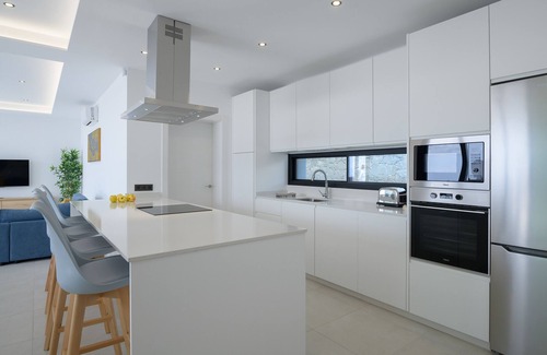 Conil Villa | Villa Ainara, Conil village with swimming pool