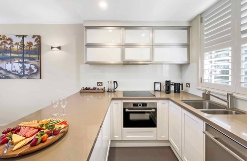 Pokolbin Villa | Villa AlaBet - Villa With A View at Cypress Lakes Resort