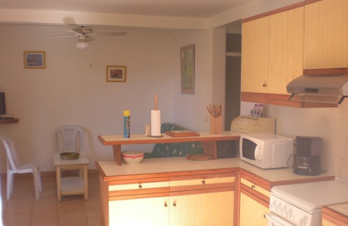 Morel Cottage | Villa Alamanda for 2-4 people less than 50 meters from the Caribbean Sea