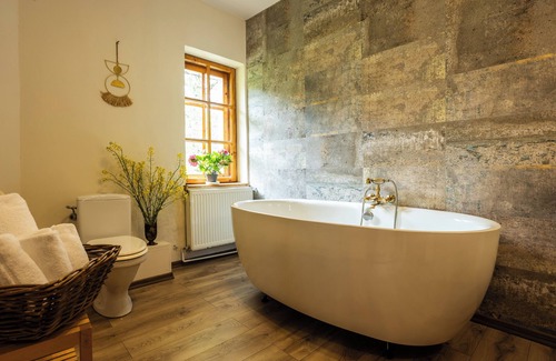 Bran Hotel | Villa Alba by Akasha Retreat