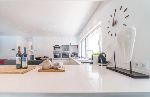 Corroios Villa | Villa Alba - Contemporary recent villa with heatable pool near a golf resort