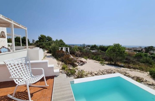 Marina di Lizzano Villa | Villa Alba - infinity pool and roof top terrace