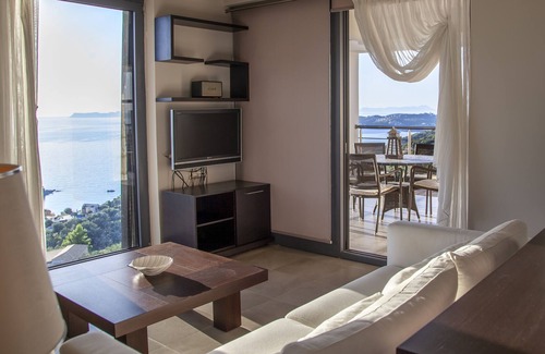 Igoumenitsa Villa | Villa Aldena & Panoramic View