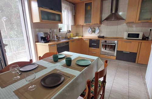 Rio Villa | Villa Alexandra Rio Patra with wonderful garden, calmness and very close to sea.