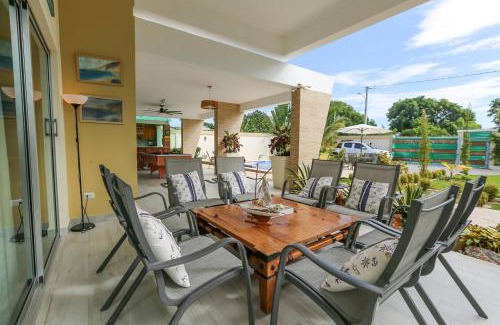 Matancitas Villa | Villa Alida Nagua Pool Beach Dailymaid & Bbq