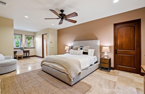 Templeton Villa | Villa Allegria Luxe-Pool, Spa, Casita, Sleeps 12