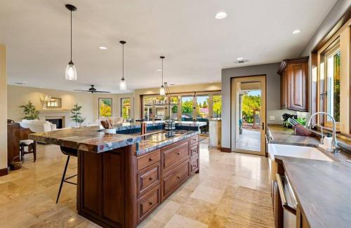 Templeton Villa | Villa Allegria Luxury Retreat