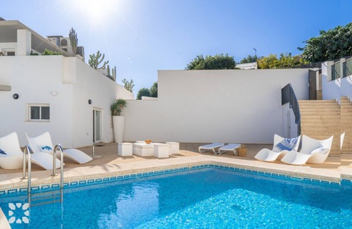 Pueblo Mascarat Villa | Villa ALMADRAVA by Abahana Villas
