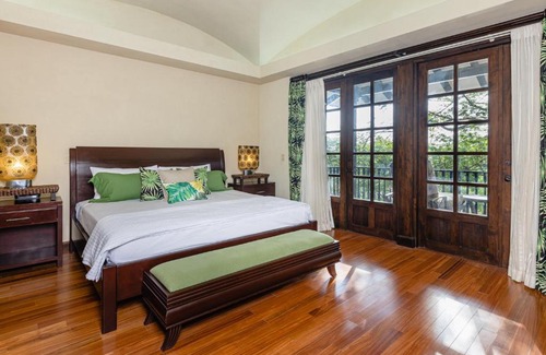 Tamarindo House | Villa Almendro