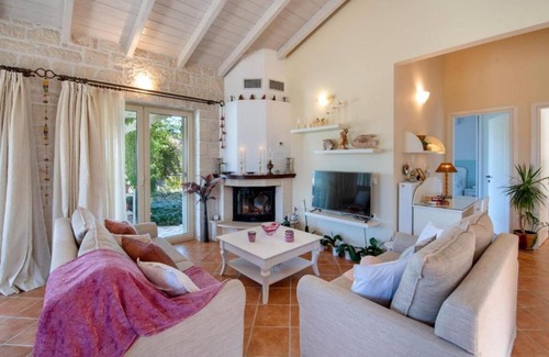 Rantatika Villa | Villa Aloni