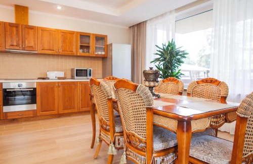 Jurmala Apartment | Villa Alvīne Family Apart-Hotel