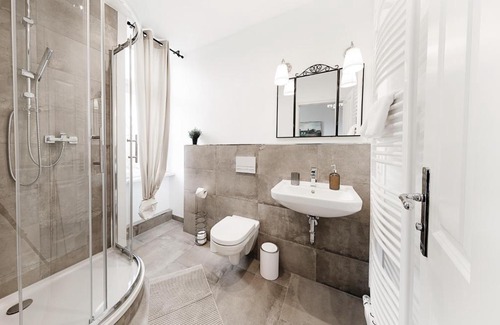 Meiningen Apartment | Villa am Park