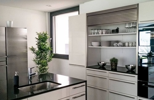 Ruetli House | Villa am See 3 by Interhome