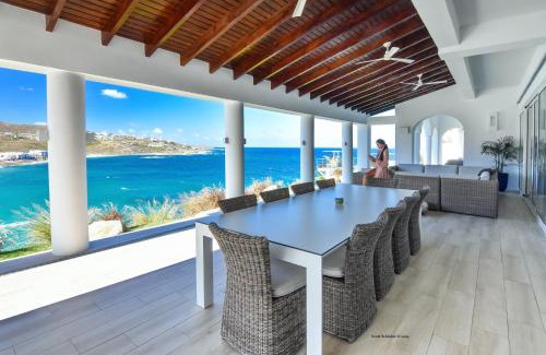Upper Prince's Quarter Bed & Breakfast | Villa Amalia