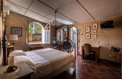 Marini House | Villa Amalia Resort
