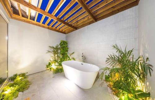 Esmeralda House | Villa Amara Lux Stay Near Arashi Beach By Lucha