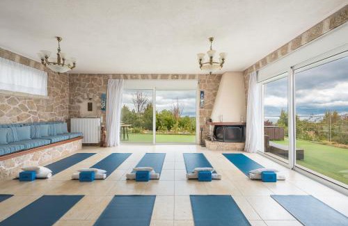 Kalamos Villa | Villa Amfiario - Luxury & Breathtaking views under the Attica Sun!