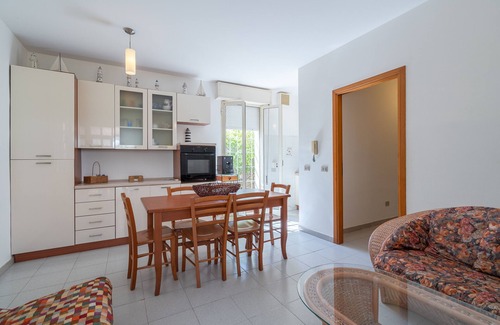 Reitani Villa | Villa "Amore" with Private Terraces & Garden