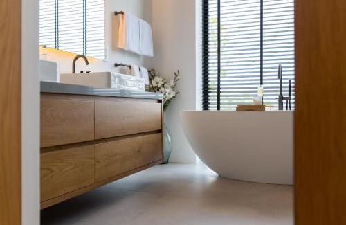 Choeng Mon Villa | Villa Amylia Ruby, excellence, world-class seaview
