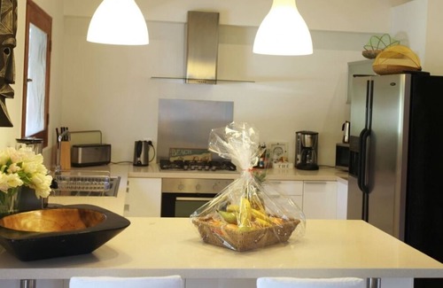 Morne de Depoudre Villa | Villa Anakao | Near Ocean - Located in Tropical Saint Jean with Private Pool