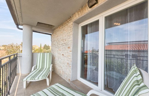 Peroj House | Villa Andi Sea view, Terrace, Wi-fi, Dishwasher, Washing machine, Parking