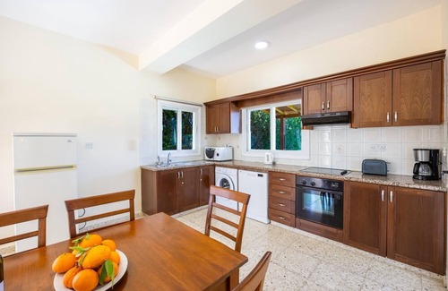 Argaka Villa | Villa Andreas - Two Bedroom Villa, Sleeps 6
