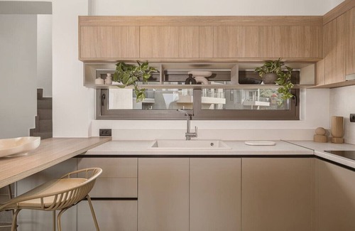 Galatas House | Villa Angel | Estel Residences