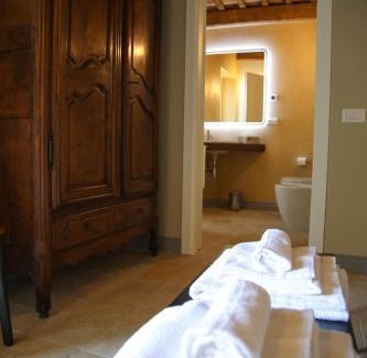 Fermo Bed & Breakfast | Villa Angela Country House