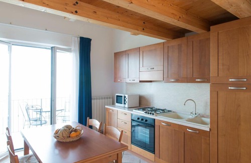 Arias Apartment | Villa Anna Apartments