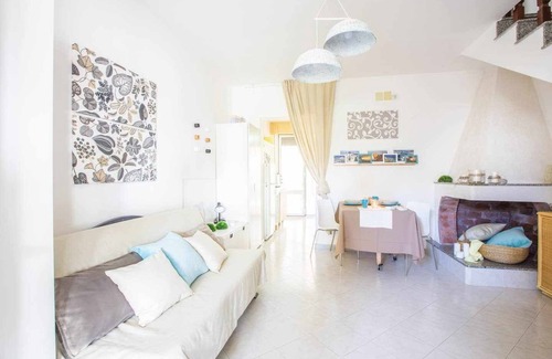 Torre Santa Sabina Villa | Villa Anna - Close to sandy beach- 2 Verandas - PRIVACY. For families.