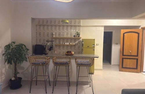 Al Ahyaa Apartment | Villa Anna & Snake - One-Bedroom Apartment with Sea View and Terrace