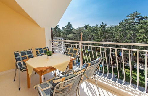 Jadranovo Apartment | Villa Anna by Interhome