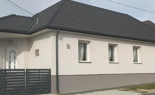 Zalaegerszeg Villa | Villa Anna, ingyenes Wifivel és parkolással.