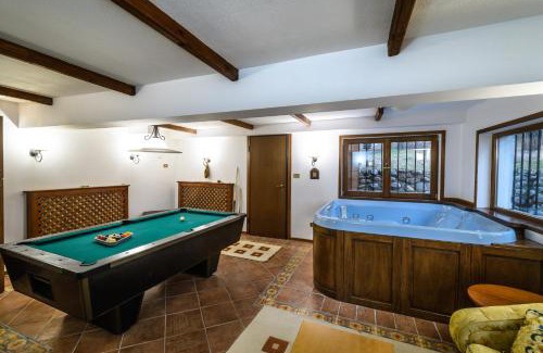 Maritsa Villa | Villa Anna Luxury Lake Residence